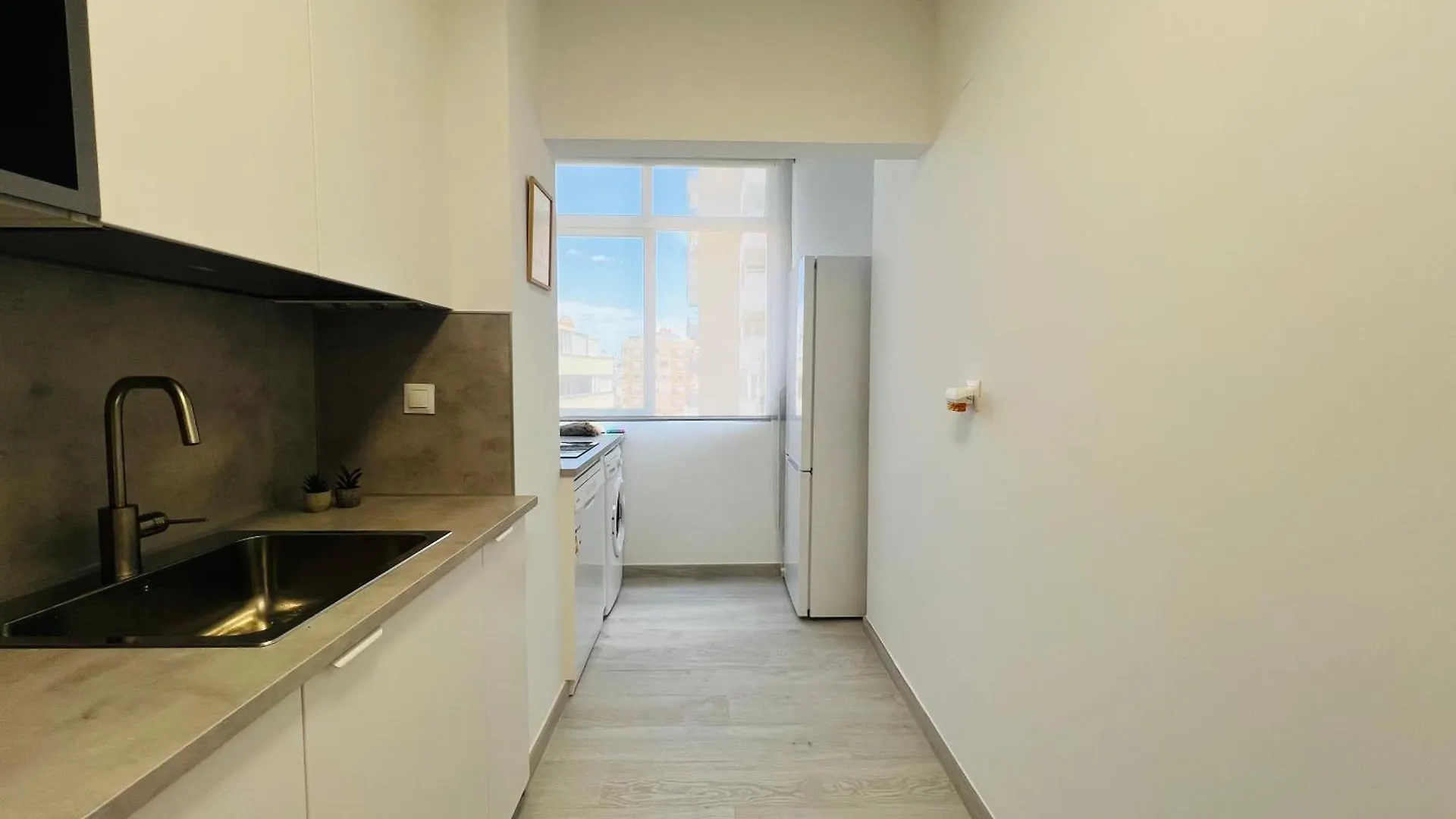 Los Boliches, Nuevo, 3D, Wifi, Aacc, Para 8 Fuengirola 0*,  Spain